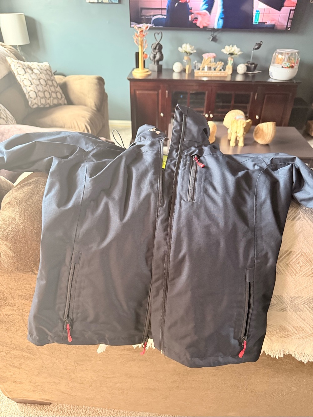 (2)Helly Hansen Navy Blue Waterproof Raincoat with Zip Pockets